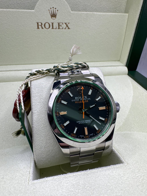 ROLEX MILGAUSS 40MM BOX & PAPERS £8,450 WSN 3592