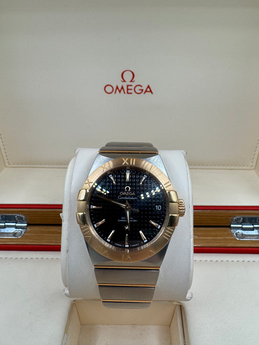 OMEGA CONSTELLATION CO-AXIAL 38MM BOX & PAPERS £4,950  WSN 3117