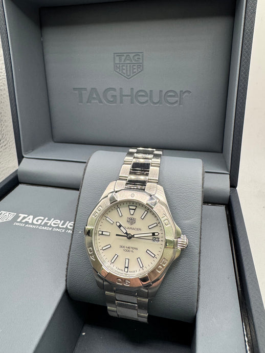TAG HEUER AQUARACER 32MM BOX & PAPERS £1,250 WSN 3349