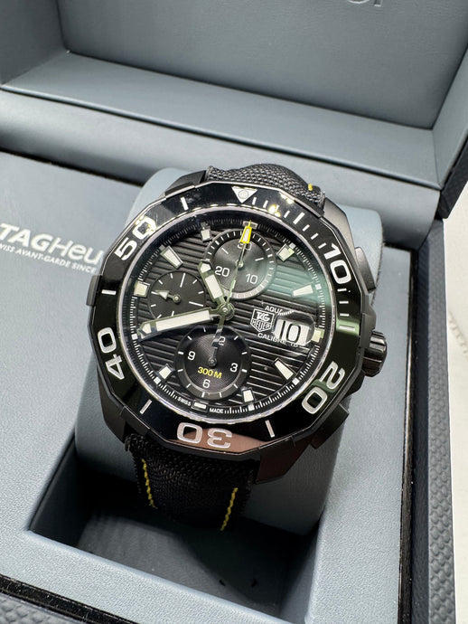 TAG HEUER AQUARACER 43MM BOX & PAPERS £2,850 WSN 3090