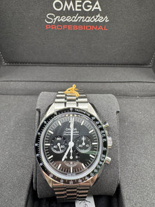 OMEGA SPEEDMASTER MOON 42MM BOX & PAPERS £5,950 WSN 3419
