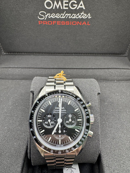 OMEGA SPEEDMASTER MOON 42MM BOX & PAPERS £5,950 WSN 3419