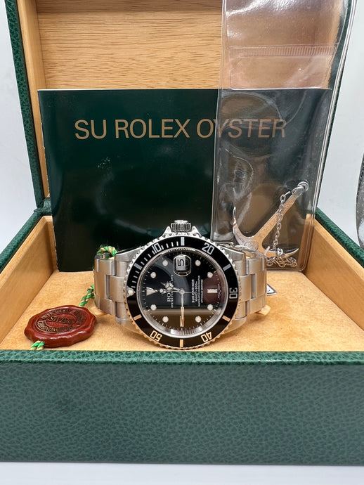 1993 ROLEX SUBMARINER 16610 BOX & PAPERS